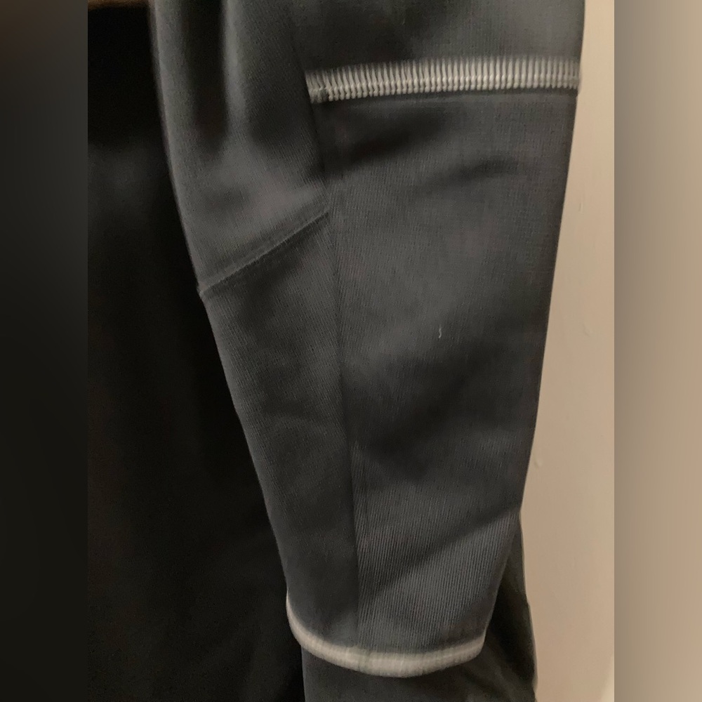 Under Armour Men's Performance Jacket in Black Size 2XL - Picture 6 of 8